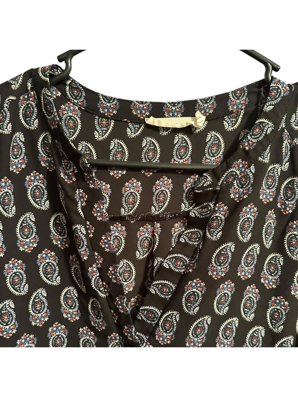 Lush Paisley Summer Sheer Blouse Womens Medium Black, Blue, Red Long Sleeves - Picture 13 of 16